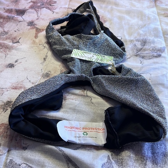 Wolf & Whistle x Malaika Terry Fuller Bust Exclusive size Small - Picture 7 of 9